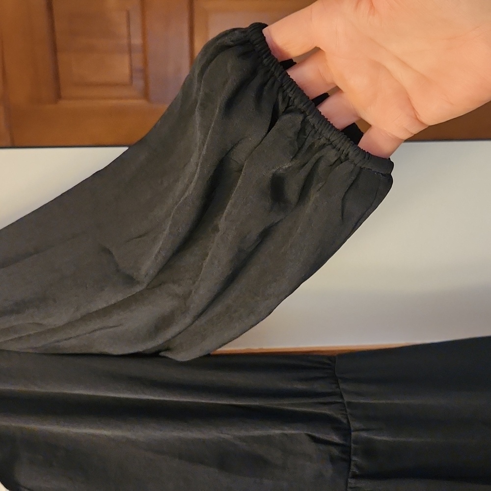 GAP - Picture 5 of 8